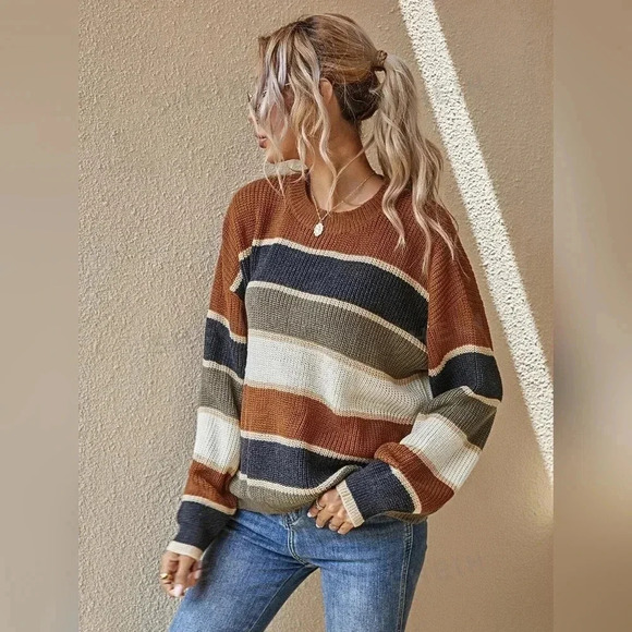 Striped Pattern Oversized Sweater - Picture 5 of 5
